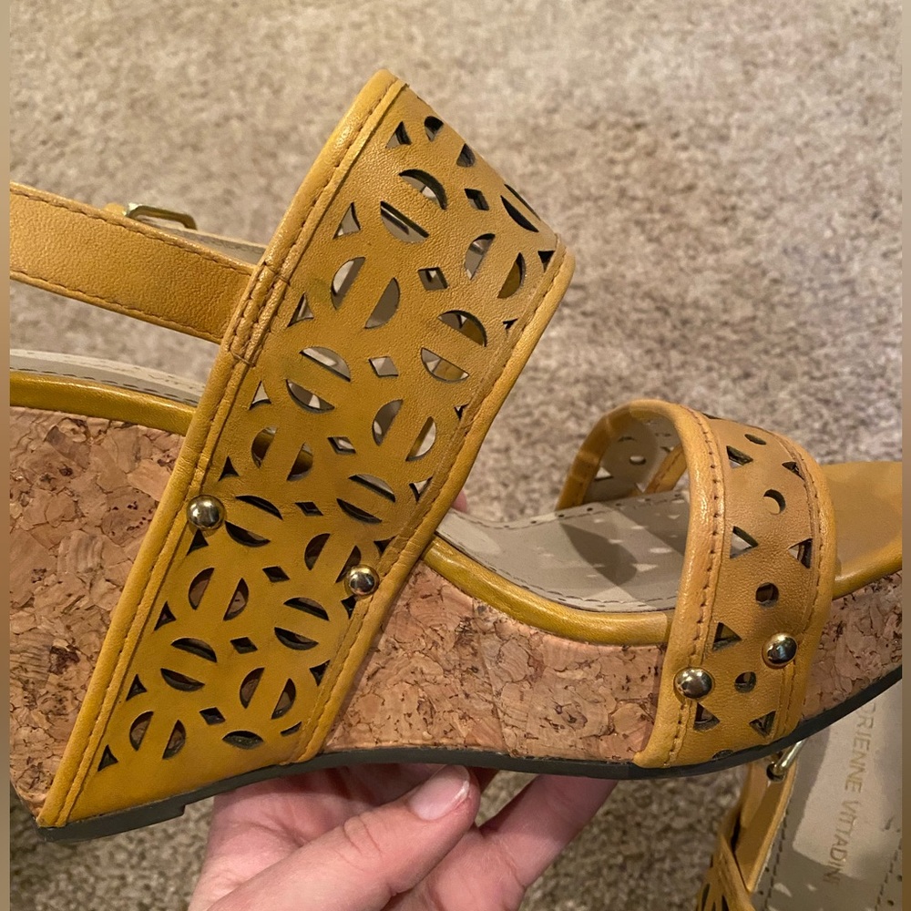 Wedges - Picture 6 of 7